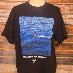 SZA Tour 2023 Black Graphic Tee